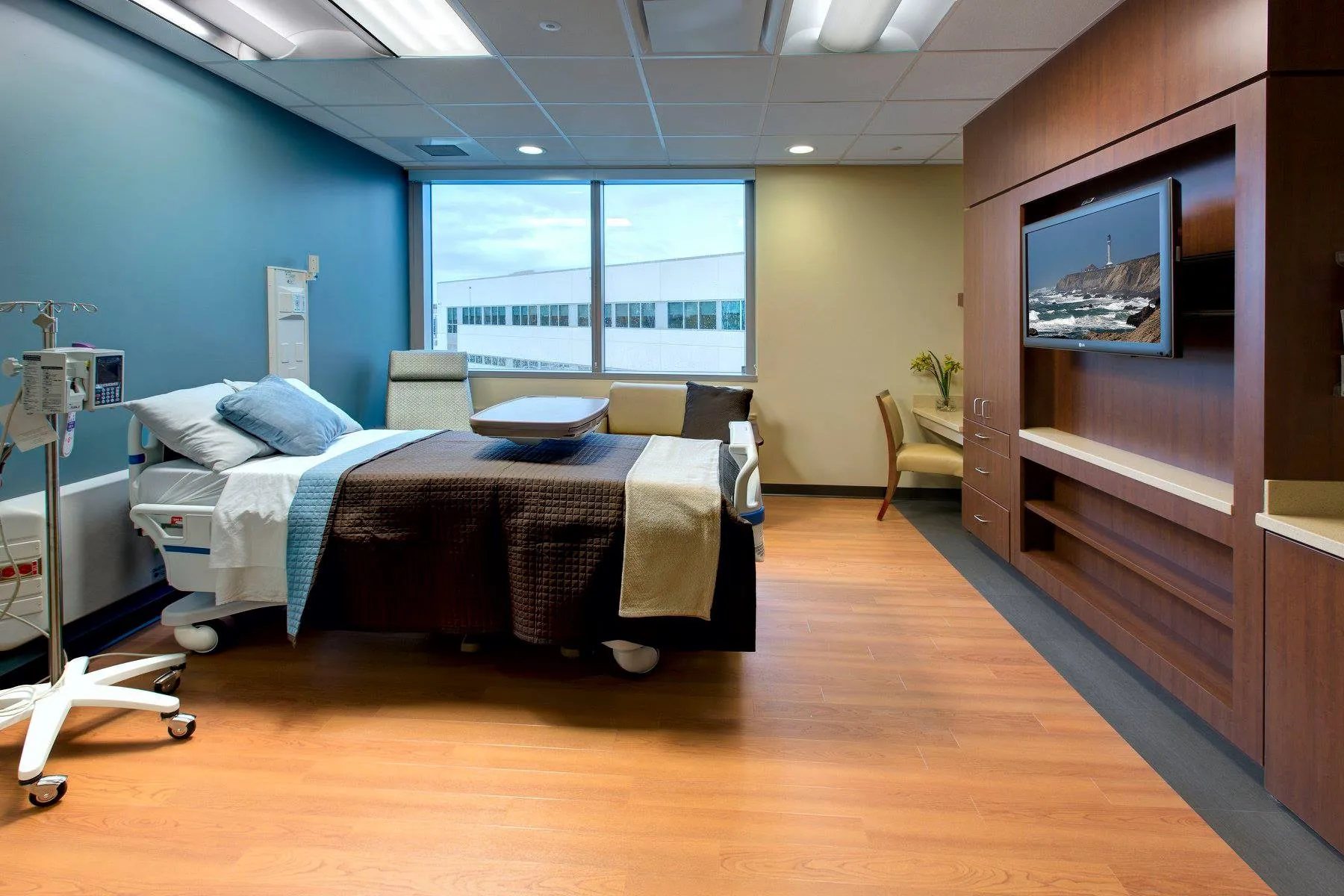 Patient Room, AdventHealth Wesley Chape